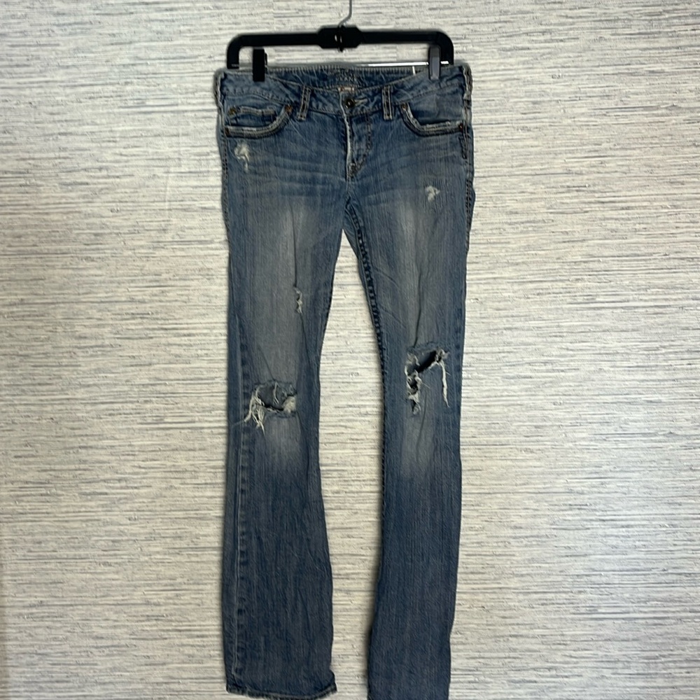 Silver Jeans Distressed Retro Y2K Size 28 Well Loved !!